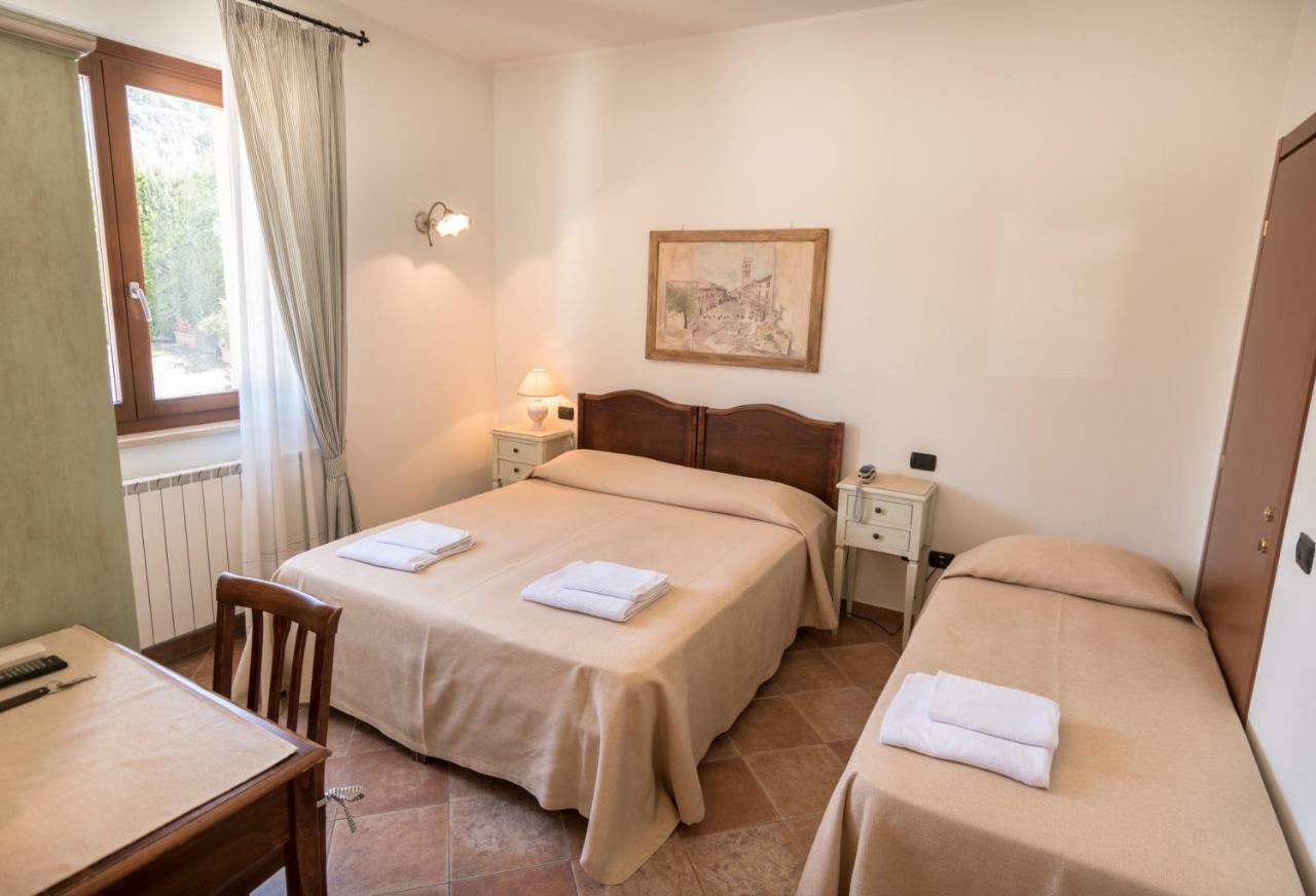 Bed&Breakfast Al Pian d'Assisi Bed and Breakfast Buitenkant foto